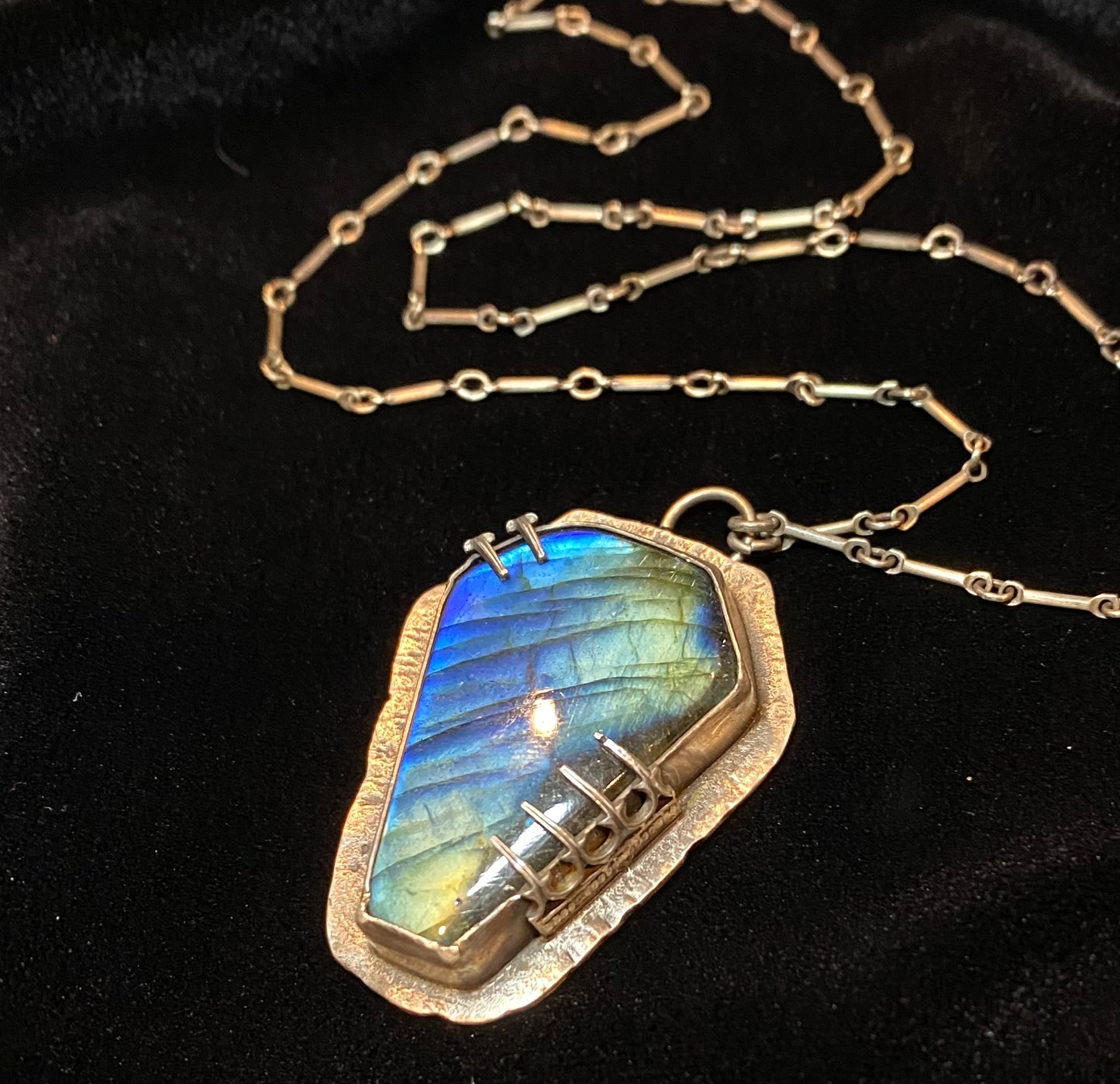 Von Desolate Sterling Silver Labradorite Coffin Pendant Necklace