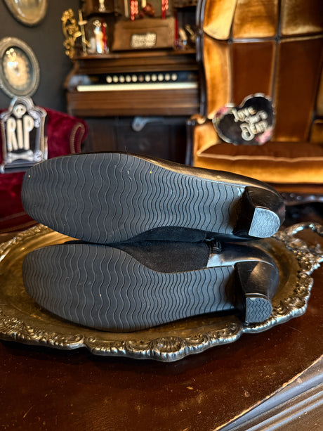 Vintage Black Leather and Suede Button Snap Detail Heeled Boots