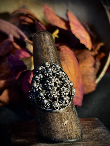 Vintage bouquet Ring