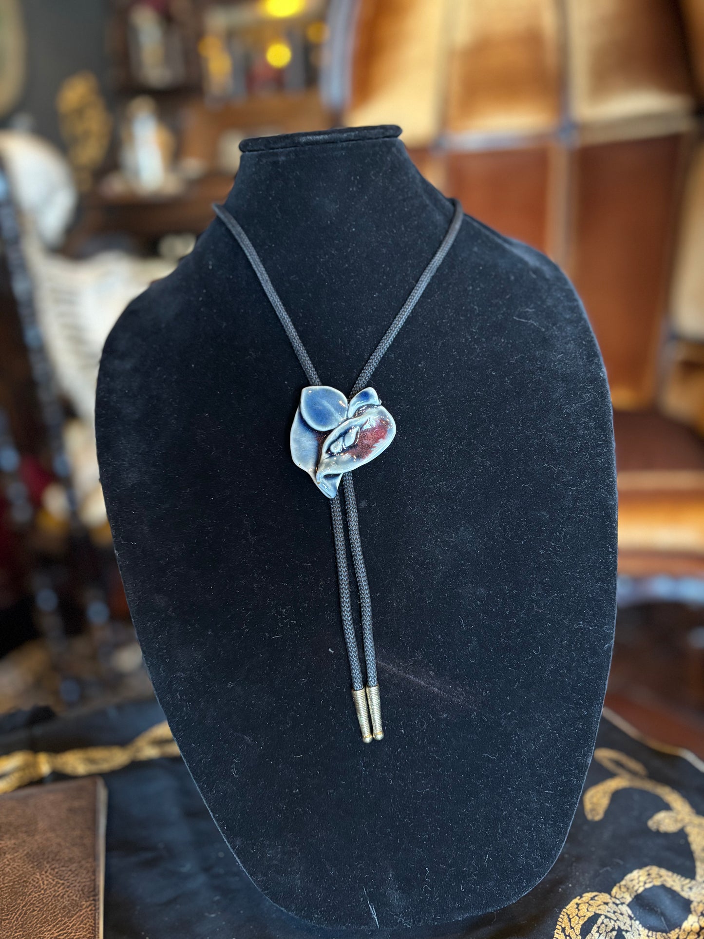 Handmade Flower Bolo