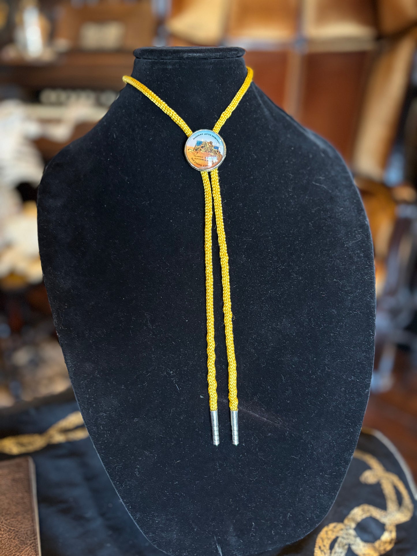 Landmark Bolo