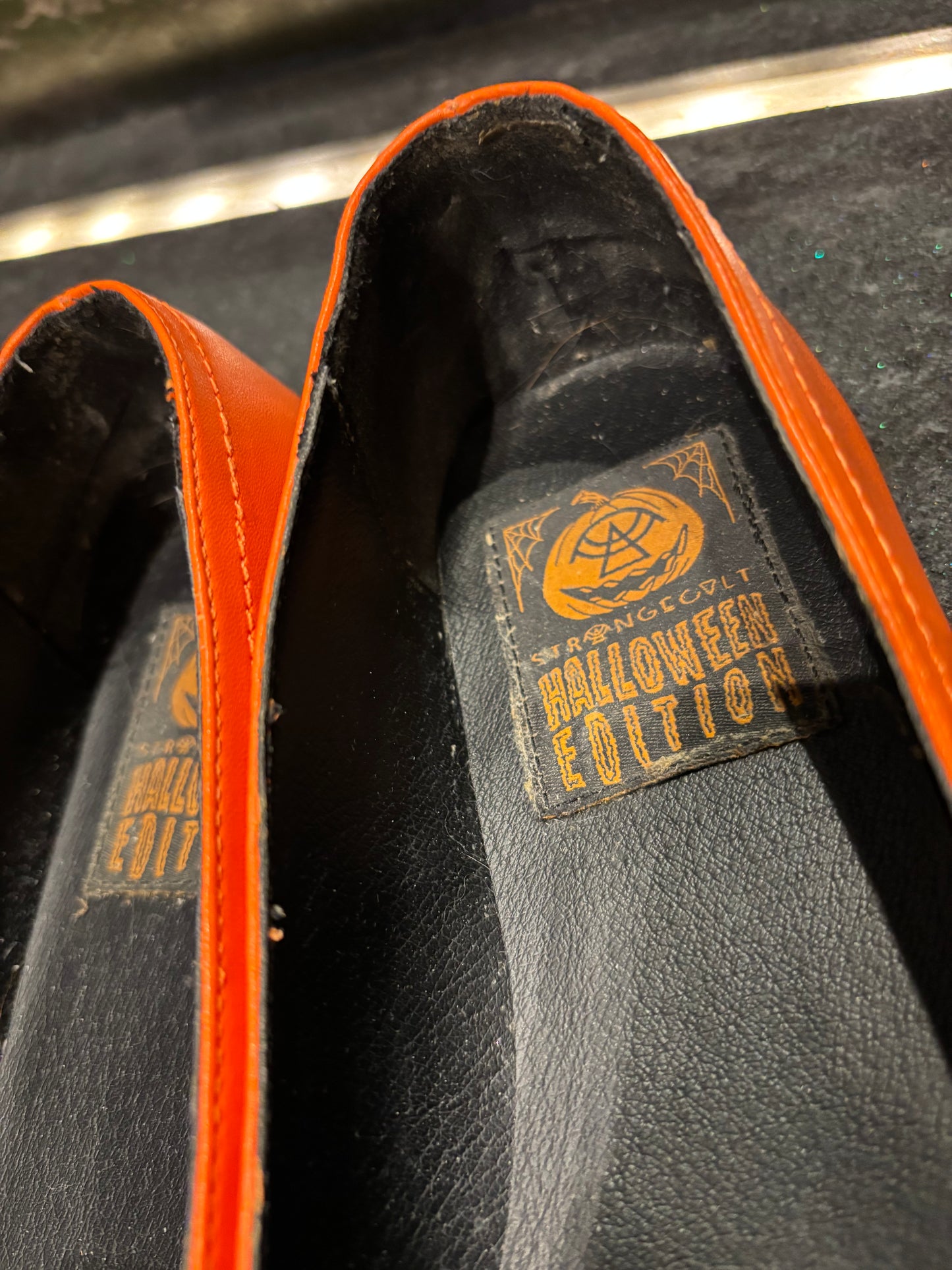 Ouija planchette flats