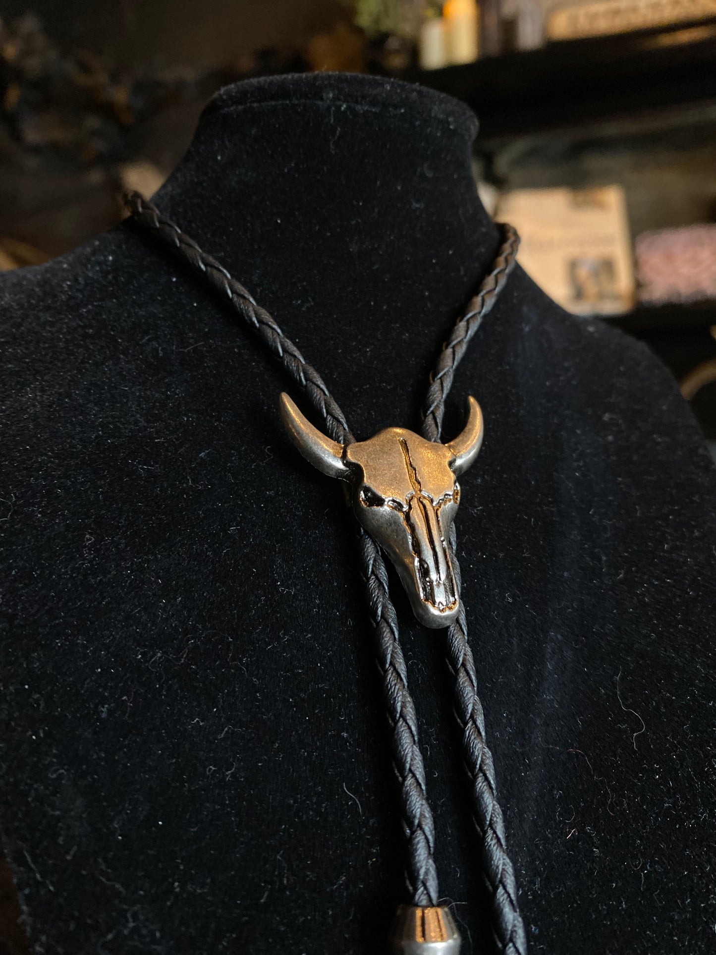 Cow Skull Bolo Tie
