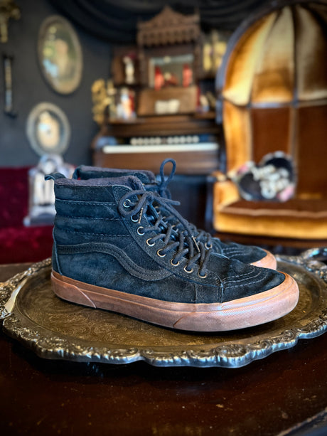 Van’s Black Suede and Tan Hi-Top Skateboarding Scotchgard Protected Insulated Sneakers