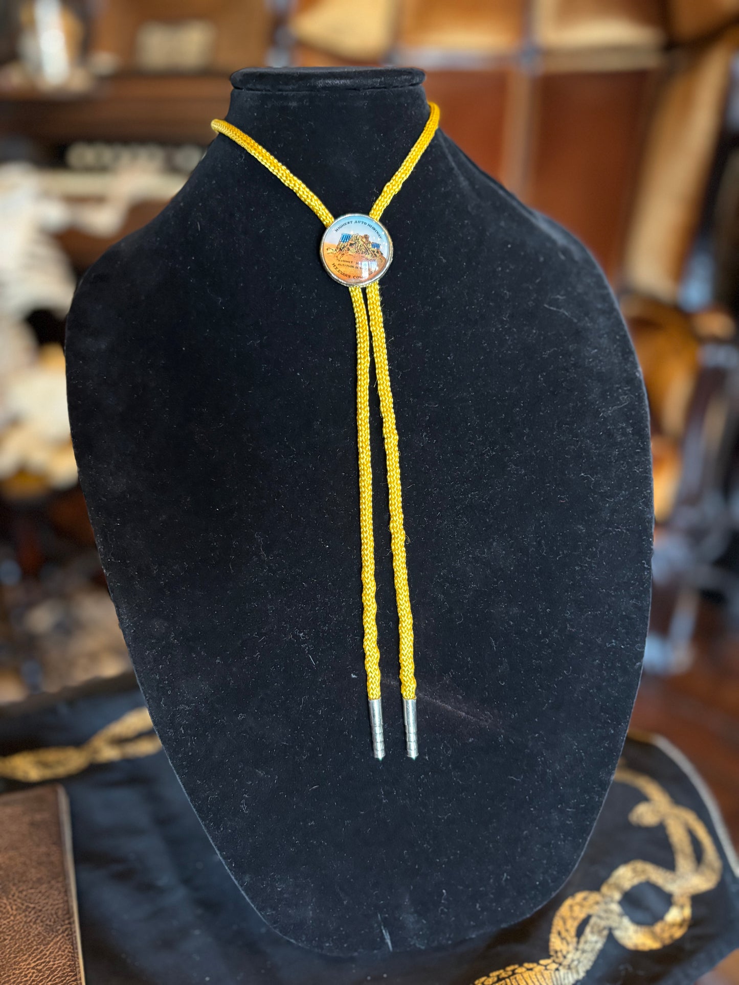 Landmark Bolo