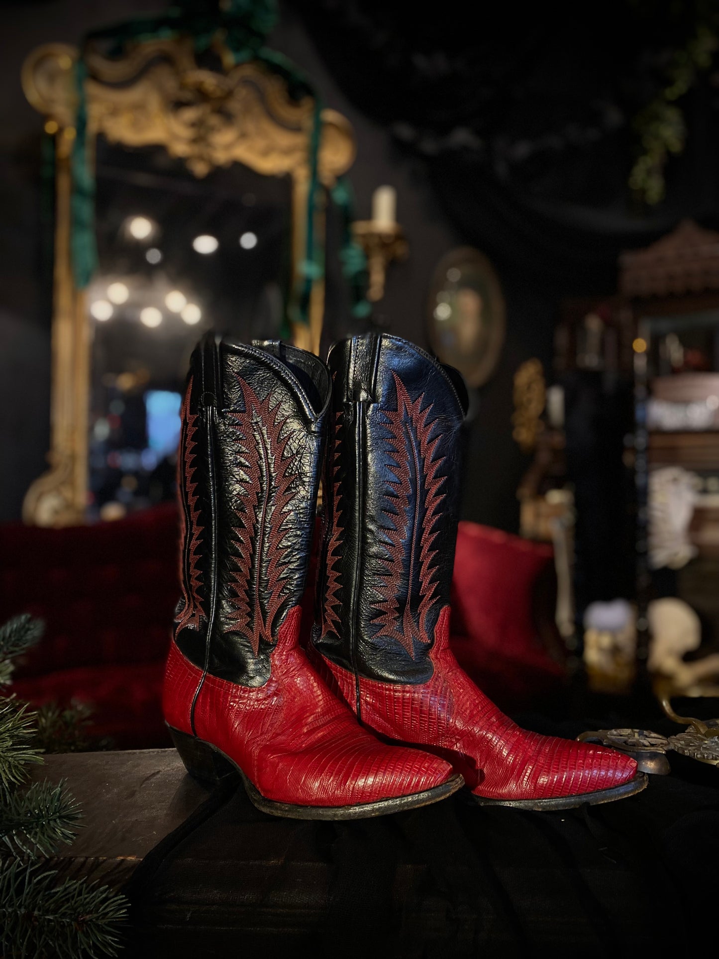 Tony Lama Red And Black Embroidered Lizard Leather Cowgirl Boots 7 Women’s