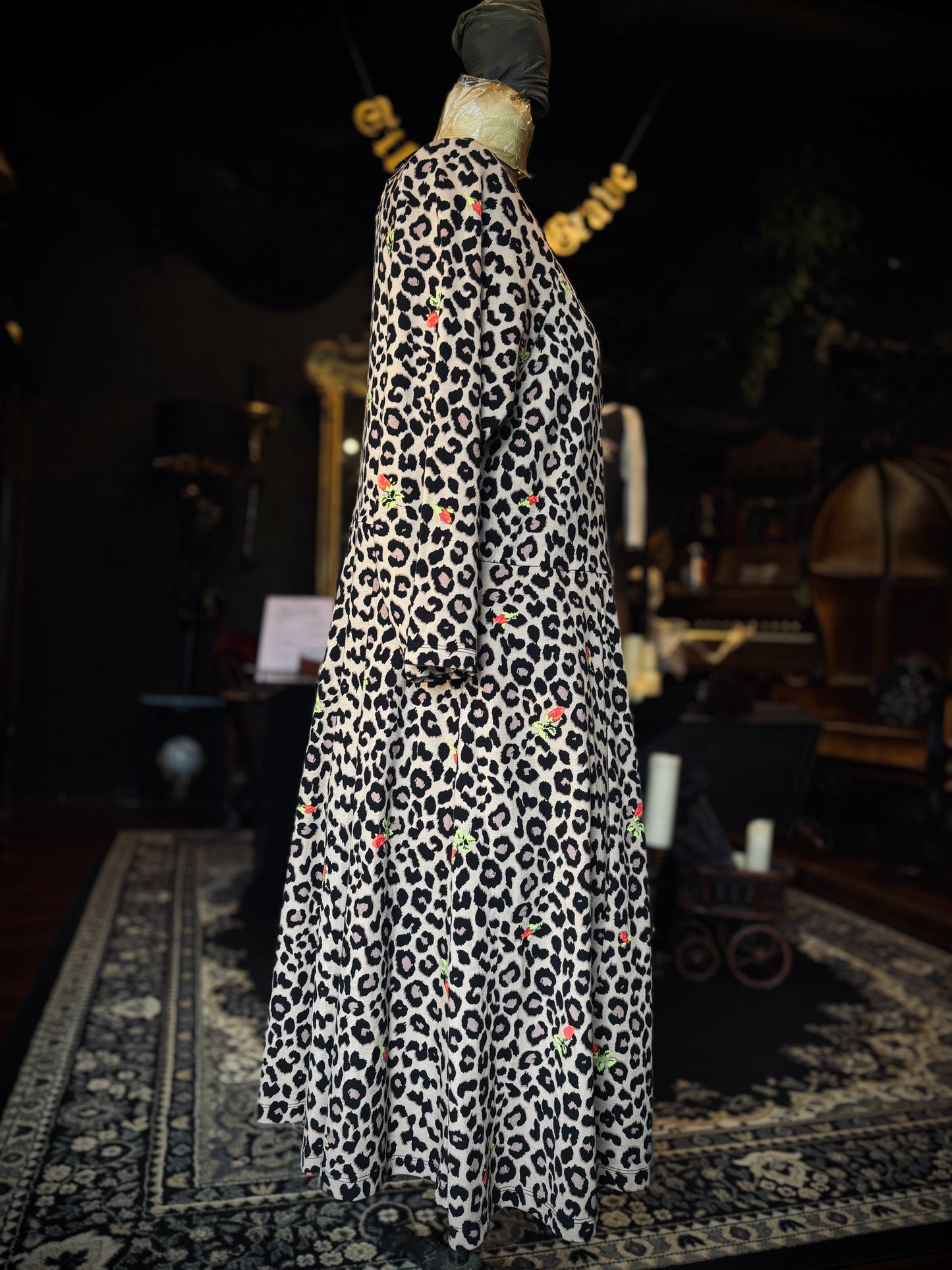 Betsey Johnson x Torrid Long sleeve shift dress