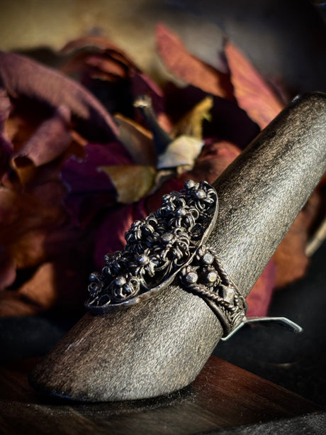 Vintage bouquet Ring