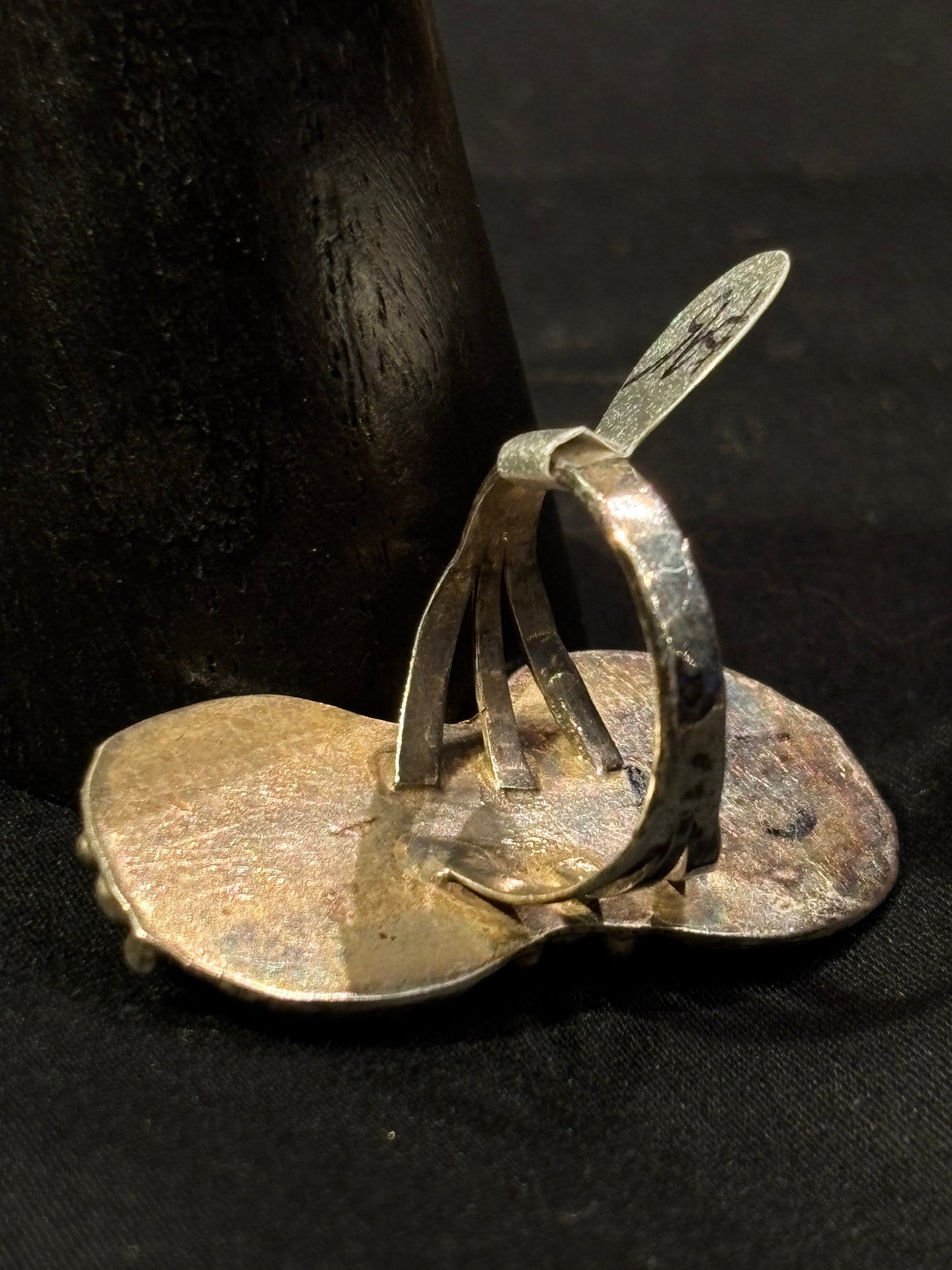 Triple Stacked Feather lined Stones Ring