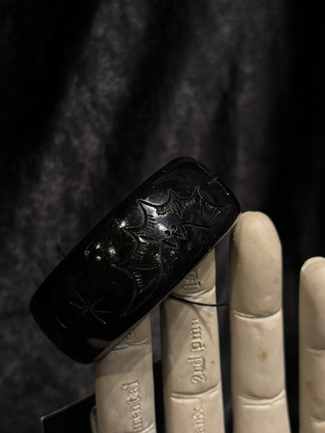 Bat bangle
