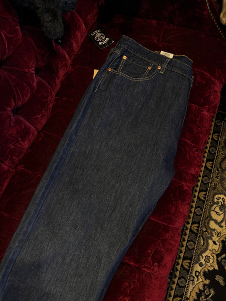 NWT Classic Levi Dark Wash 501 Originals Denim Jeans
