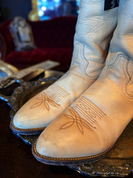 Tony Lama Leather Cream Colored Cowboy Boots