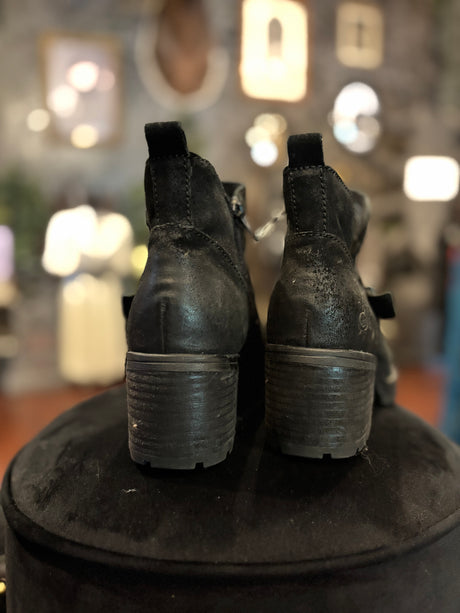 Born Shoes Real Suede booties