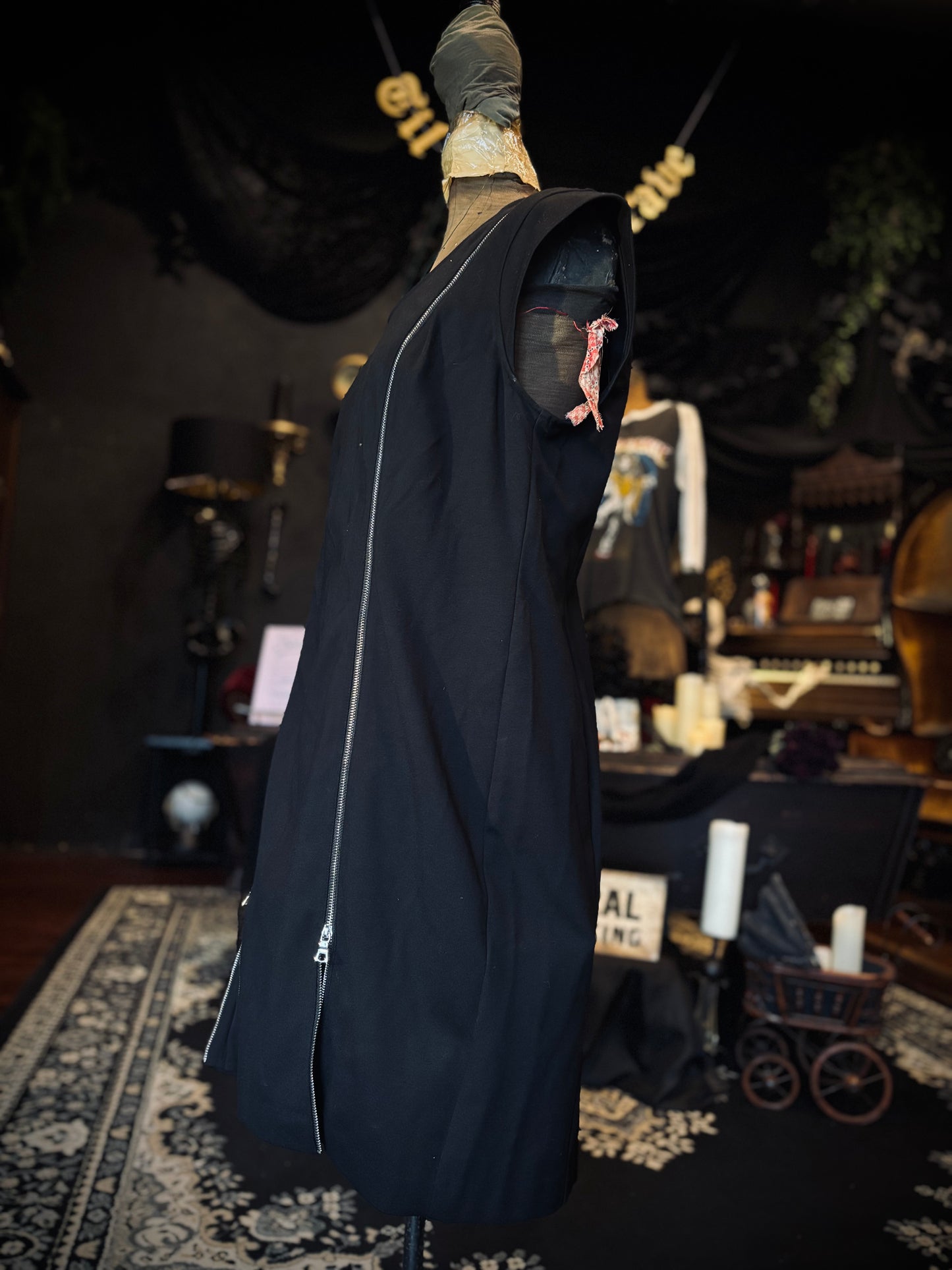 6TH&LN Zipper Shift dress