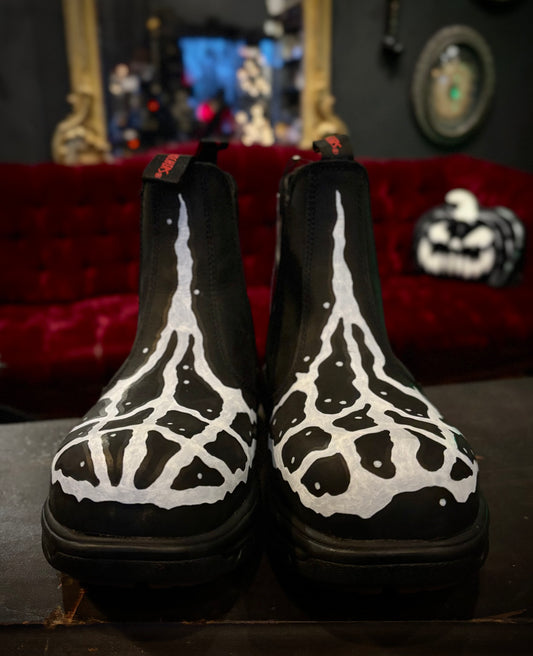 HEXXCROW Hand-Painted Spider Web Cybersigilism Style Black Leather Chelsea Boots Men’s Size 8