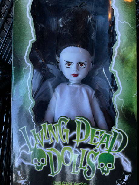 Living Dead Dolls x Universal Monsters Mezco Frankenstein and The Bride Collectible Figures Set