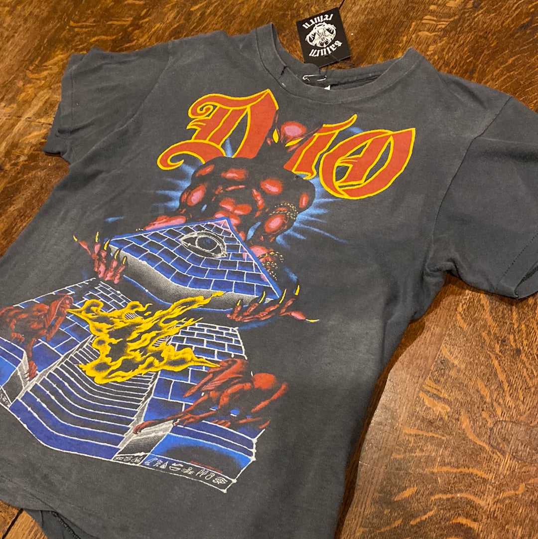 Vintage 1984 Dio “Last in Line” T-Shirt – Shop Saturn Return