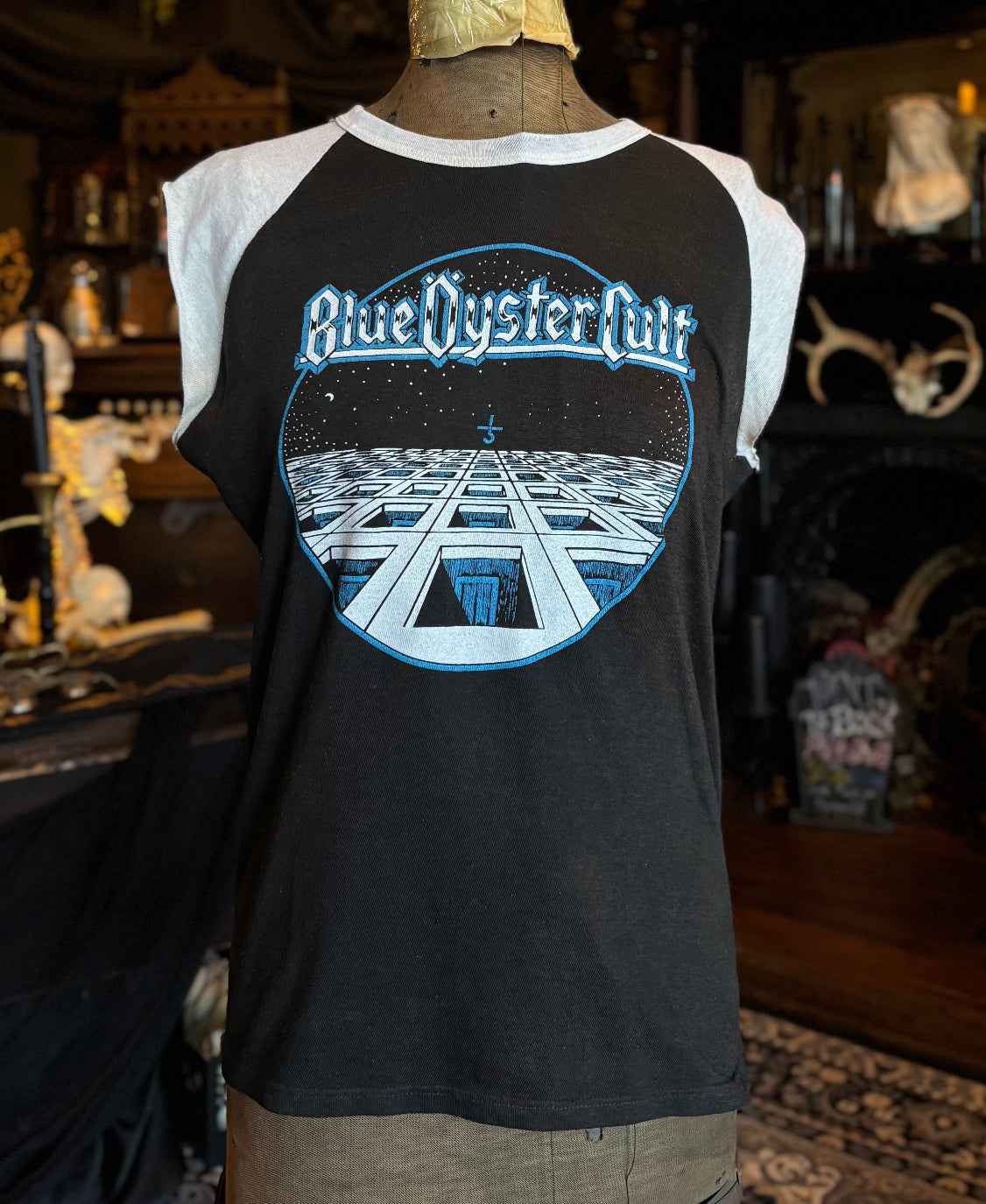 Sleeveless T-Shirts