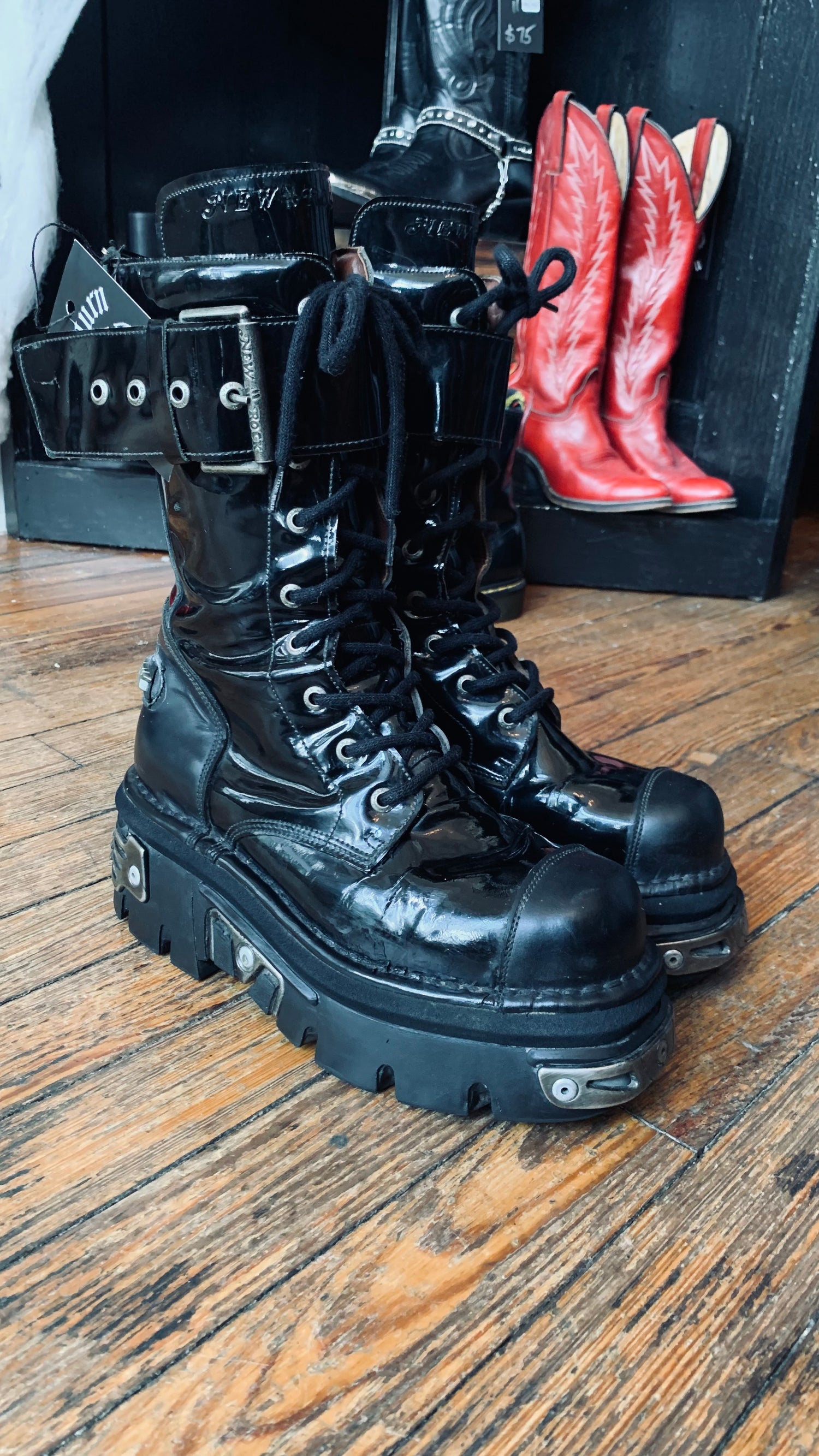 All Boots & Shoes