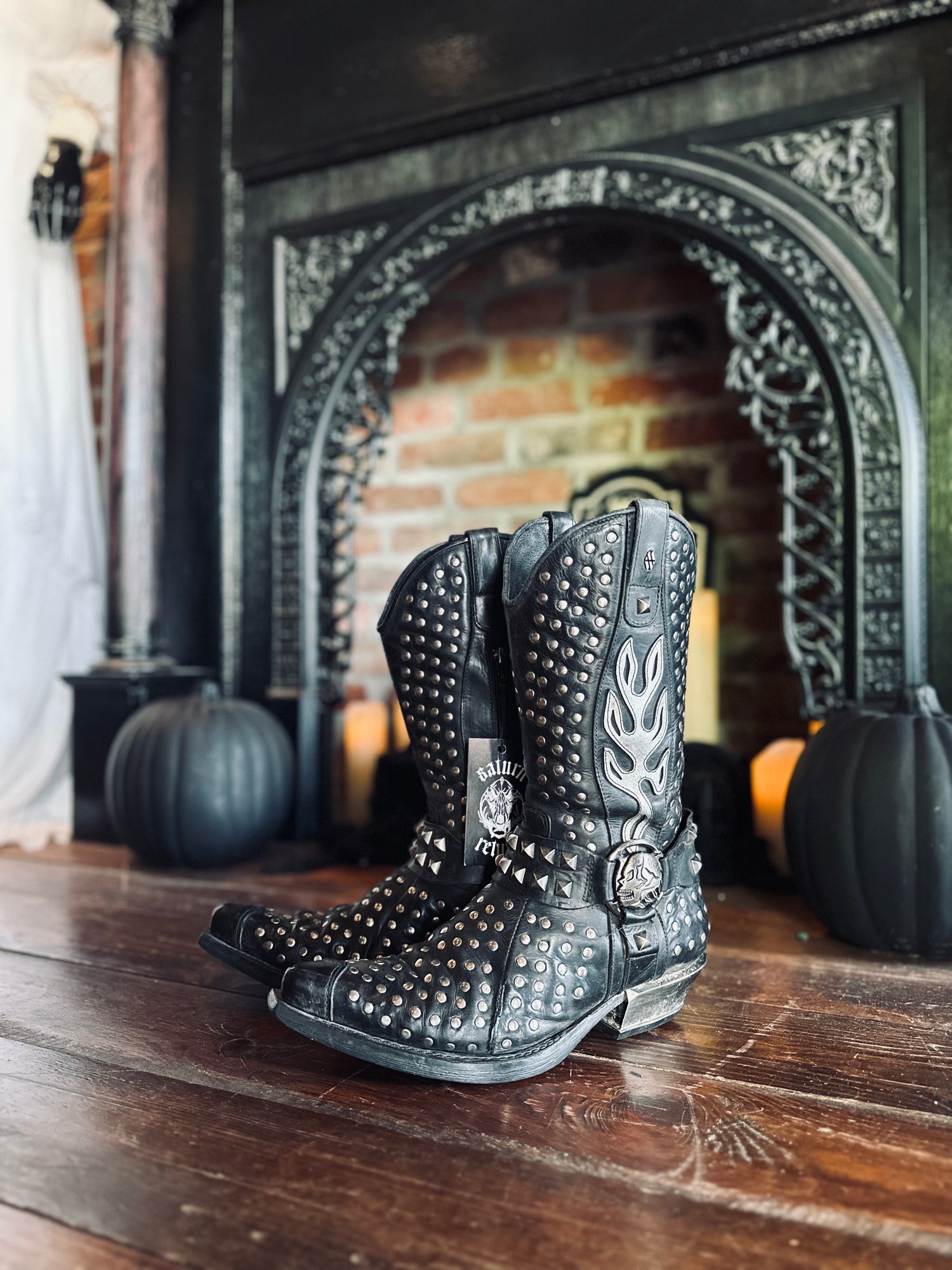 Cowboy & Biker Boots