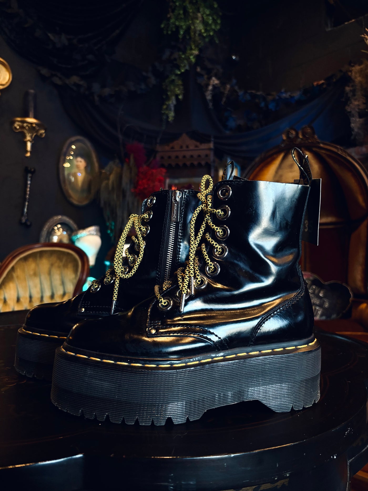Doc Marten Jadon Max