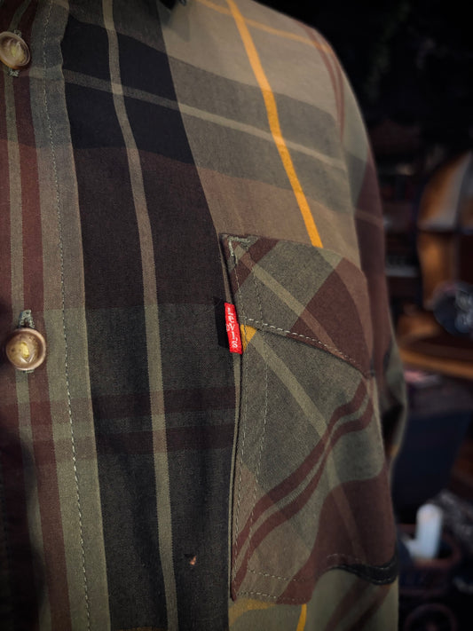 Levi’s Green and brown Button down