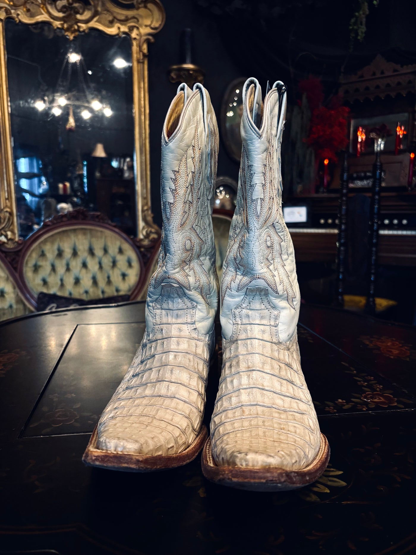 Arango White Leather Crocodile Pointed Toe Cowboy Boots