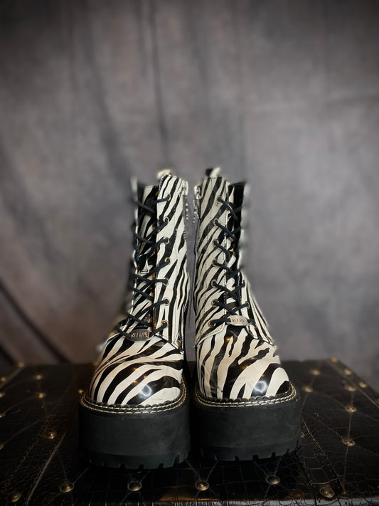 dELiA’s Zebra Print Platform Boots