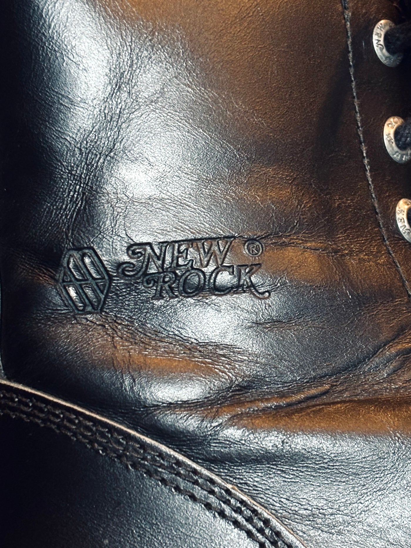 New Rock MMILI084N-S6 Black Leather Platform Boots