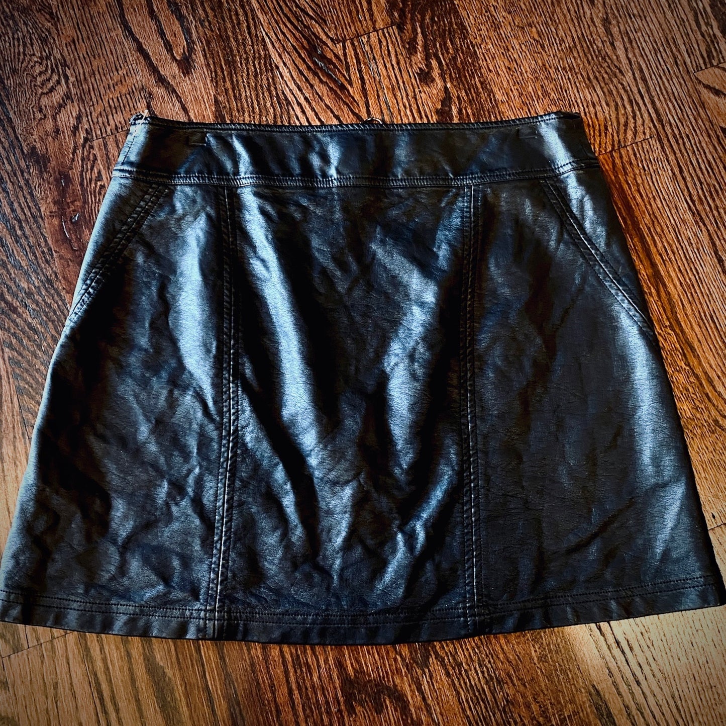 Hot Topic Leather Mini Skirt Size L