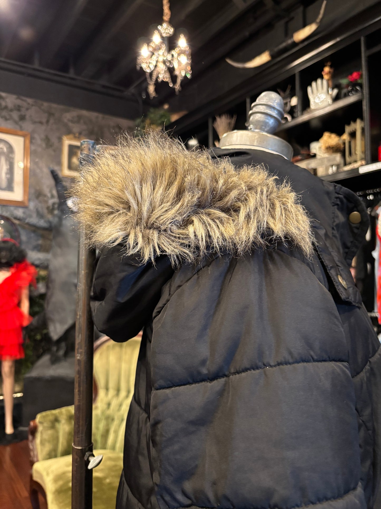 Black and Faux Fur Trim Hooded Puffer Parka Coat