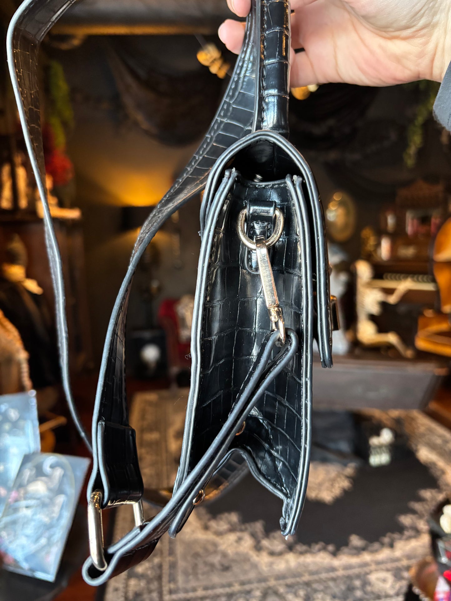 Black Faux Leather Croc Embossed Crossbody Bag w/Gold Tone Hardware