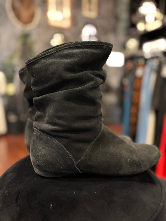 Steve Madden Suede slouchy boots