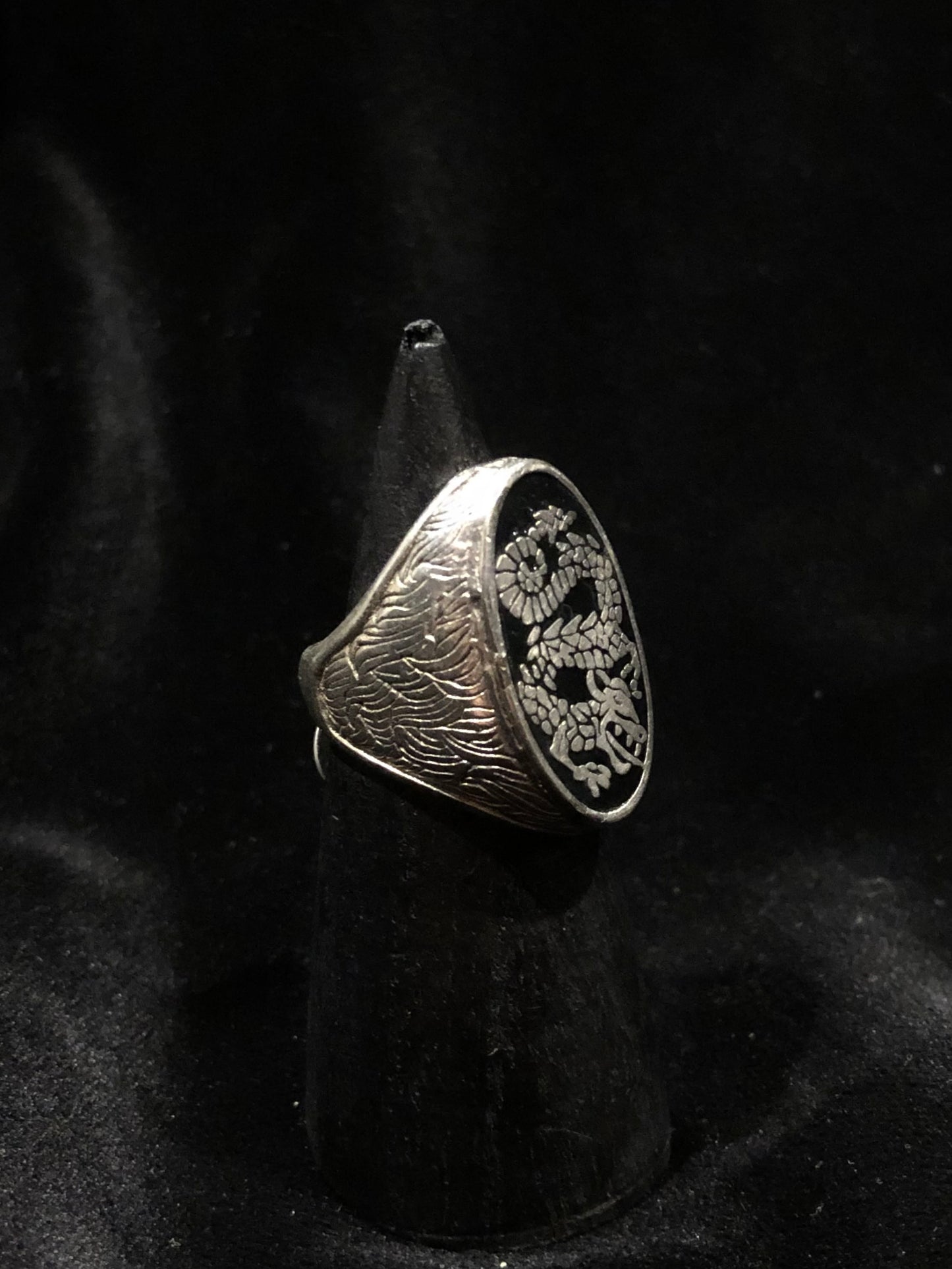 Vintage 1987 G&S Sterling Plated Black Enamel Dragon Biker Ring
