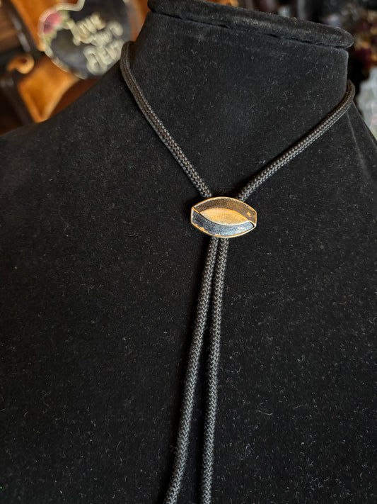 Small Oval Bolo