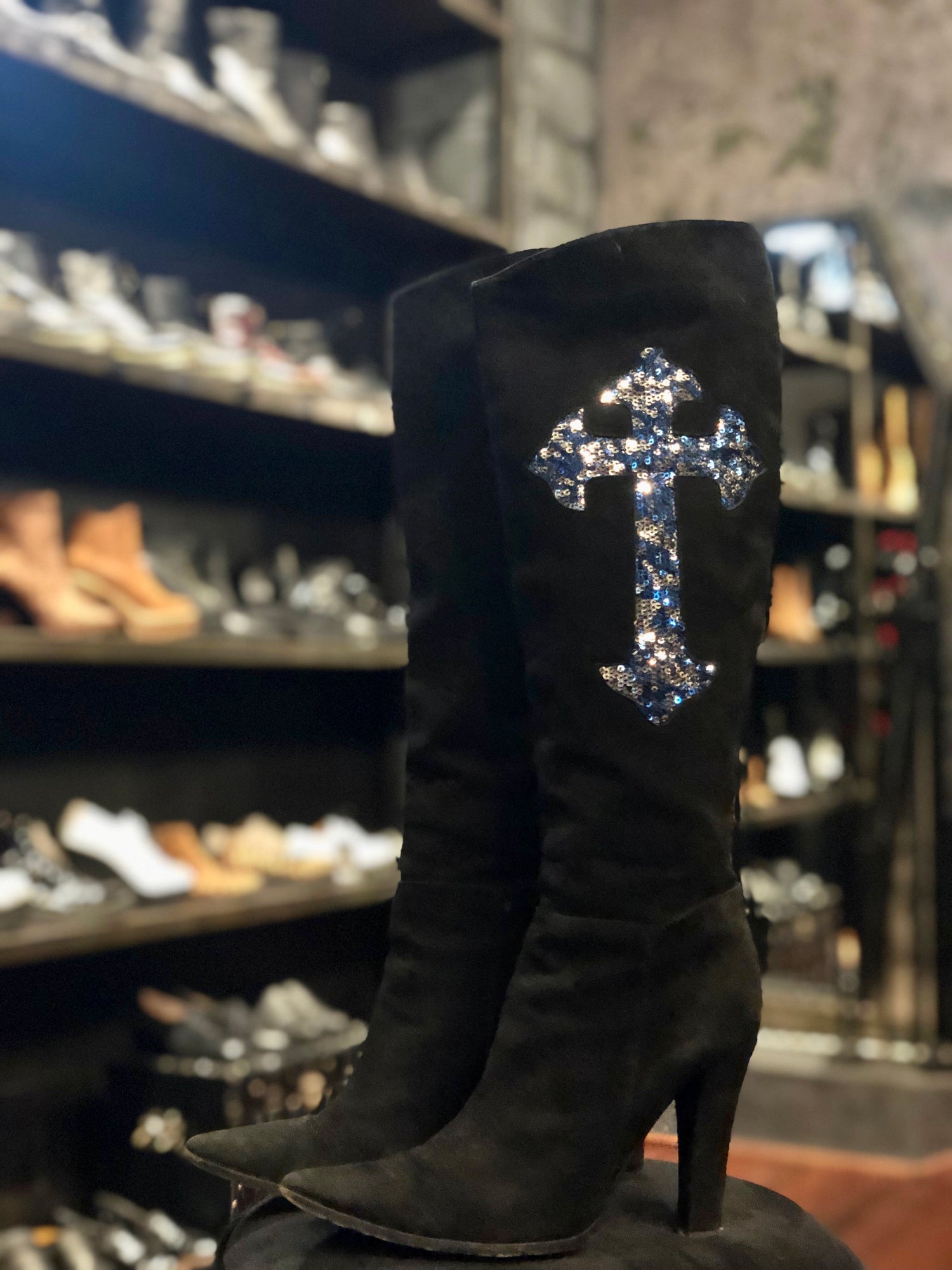 Vero cuoio knee high on sale boots