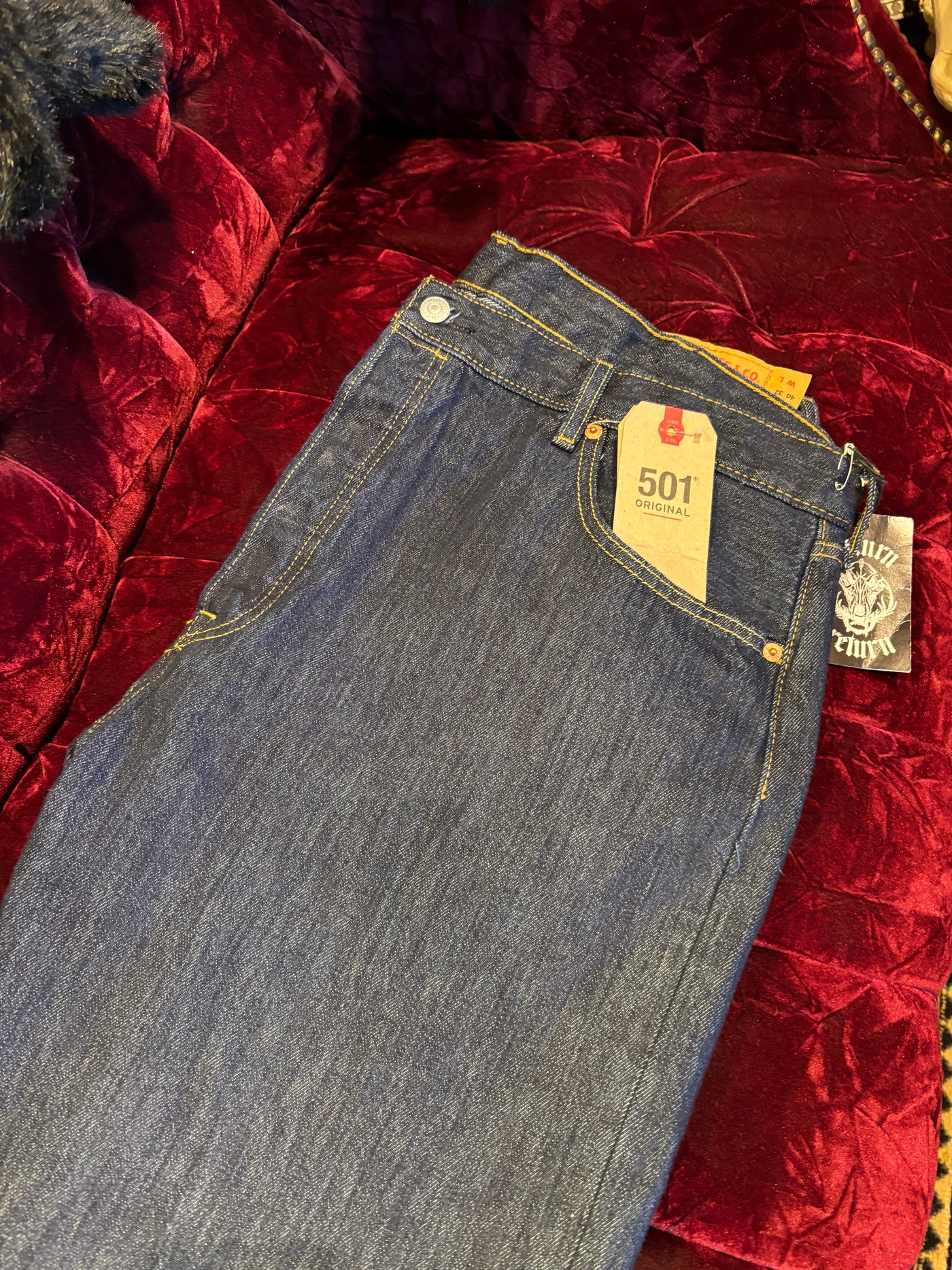 NWT Classic Levi Dark Wash 501 Originals Denim Jeans