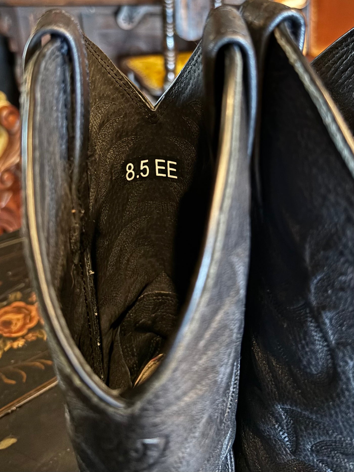 Ariat Classic Black Leather Embroidered Cowboy Boots