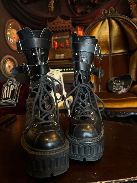 Vintage Trackers Black Platform Chunky Heeled Cyber Goth Y2K Boots