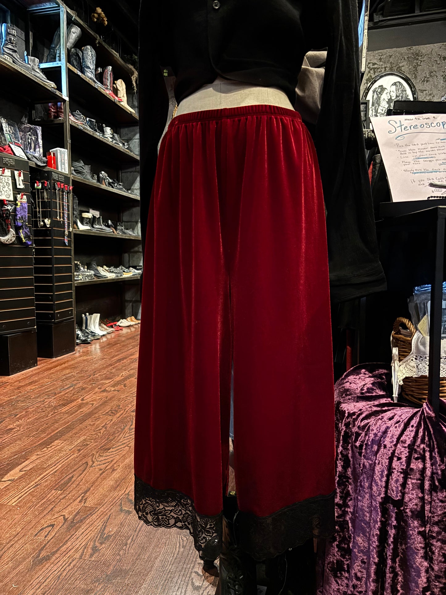 Grave Details Velvet Cozy Capris