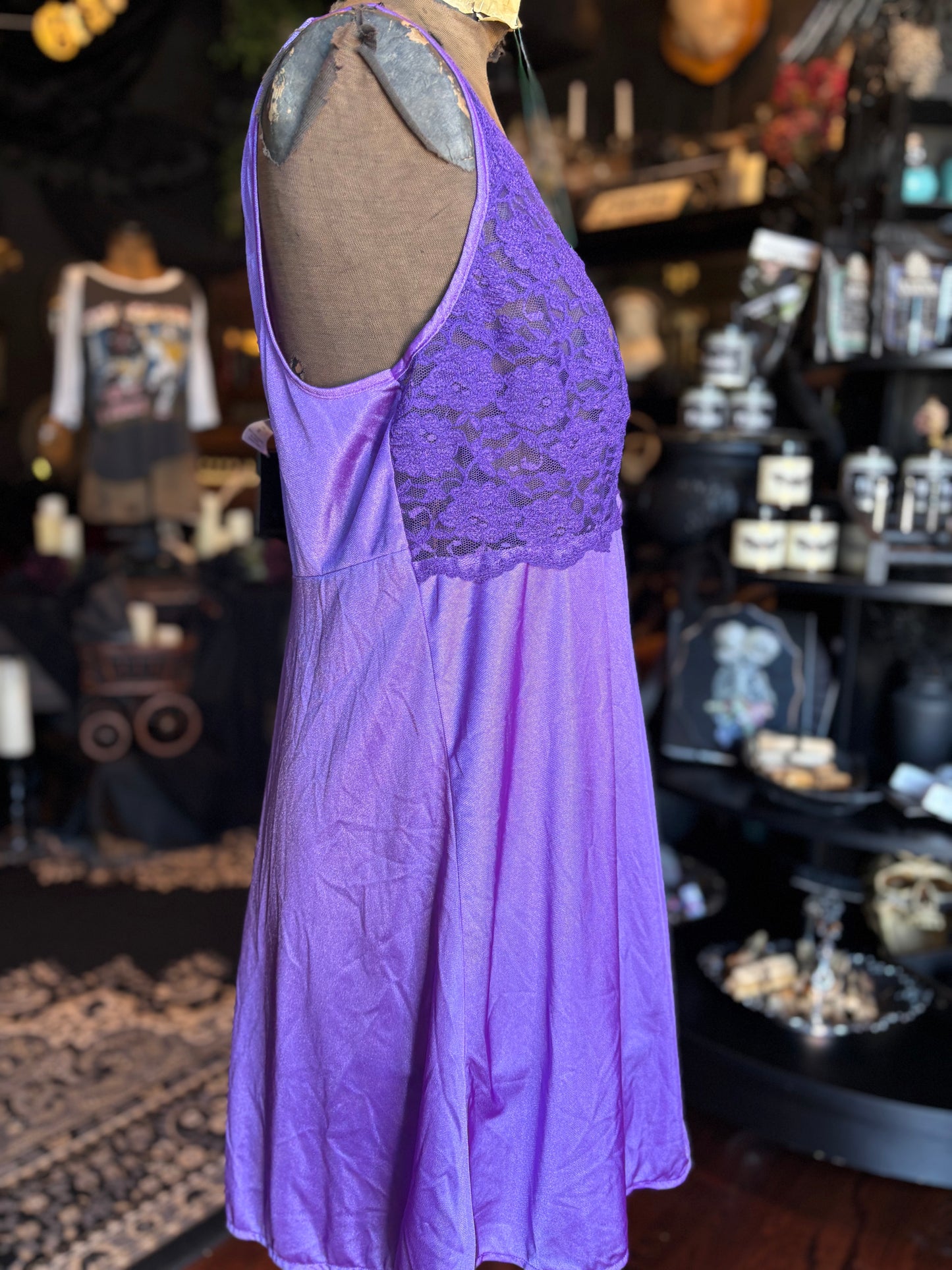 Amoureuse Purple Lace Nightgown