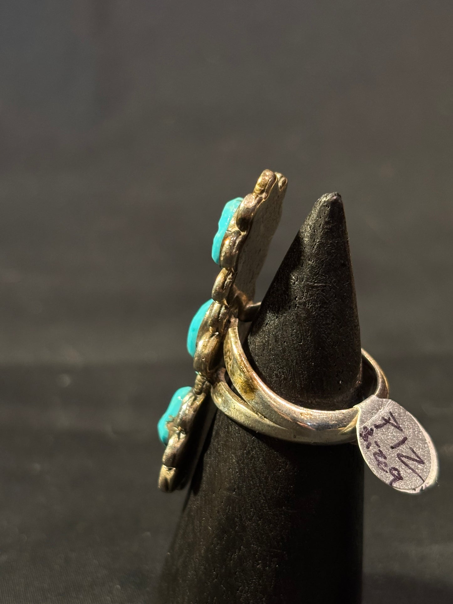 Triple Flower Turquoise Ring