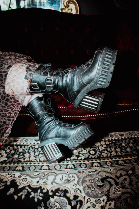 Vintage Trackers Black Platform Chunky Heeled Cyber Goth Y2K Boots