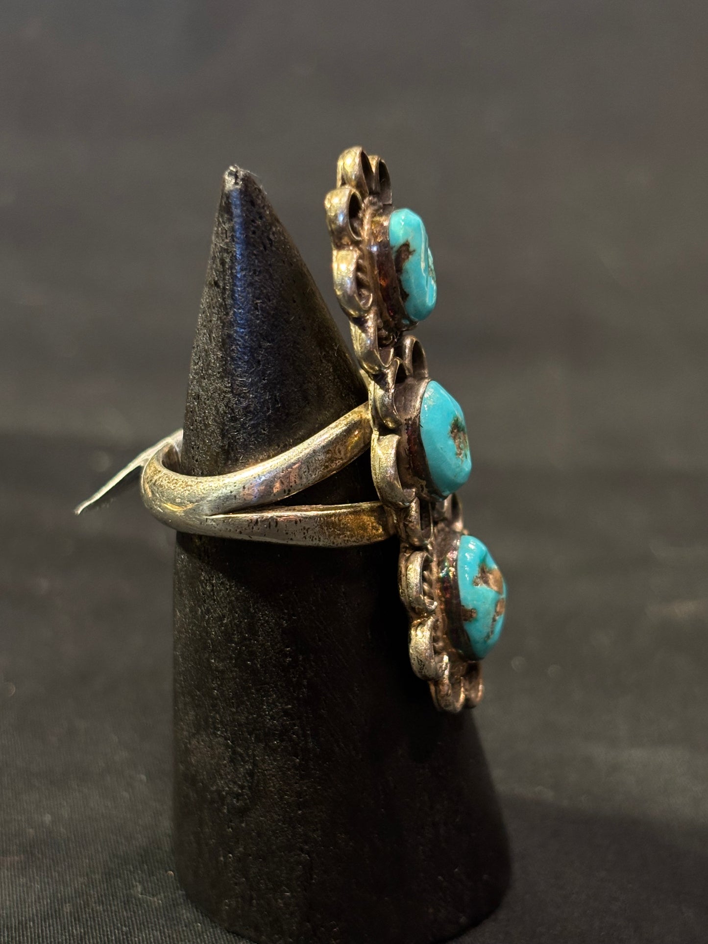 Triple Flower Turquoise Ring