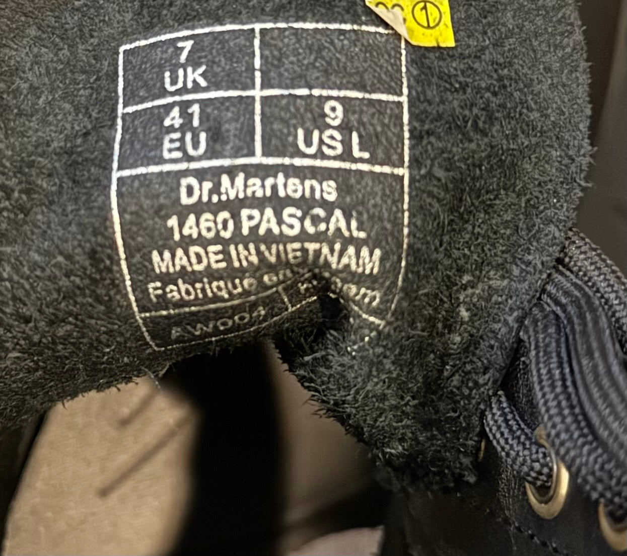 Doc Martens the 1490 Pascal