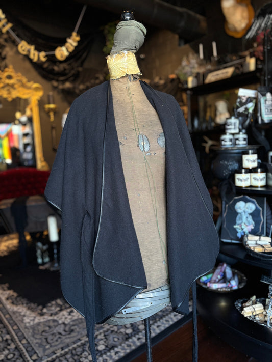 Liz Claiborne fleece shawl