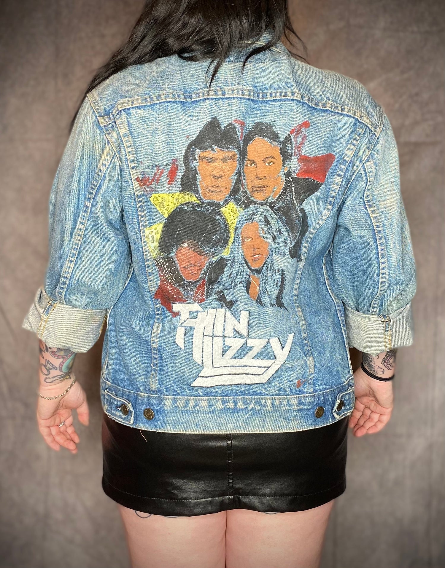 RARE Vintage Levi s Denim Jacket w Custom Thin Lizzy Back Painting