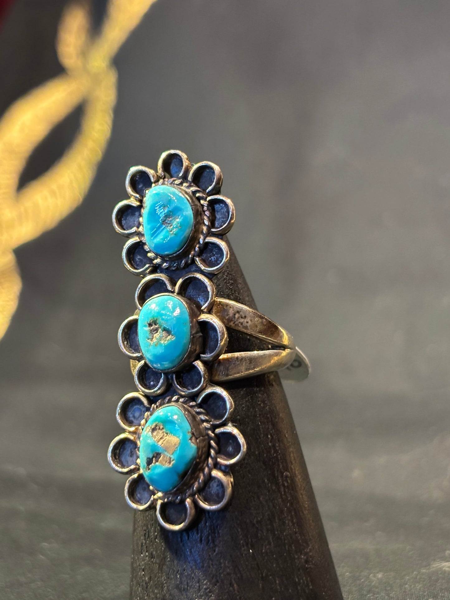 Triple Flower Turquoise Ring