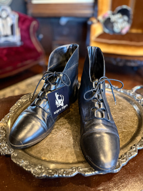 Vintage Prima Royale Black Leather Lace-Up Ankle Boots
