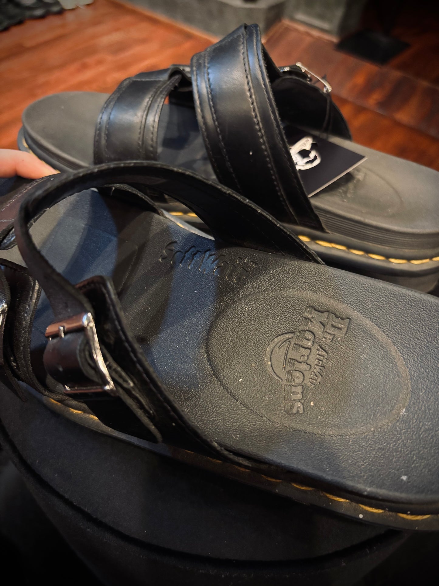 Dr.Martin Myles Mens Sandals